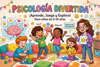 Niños jugando felices